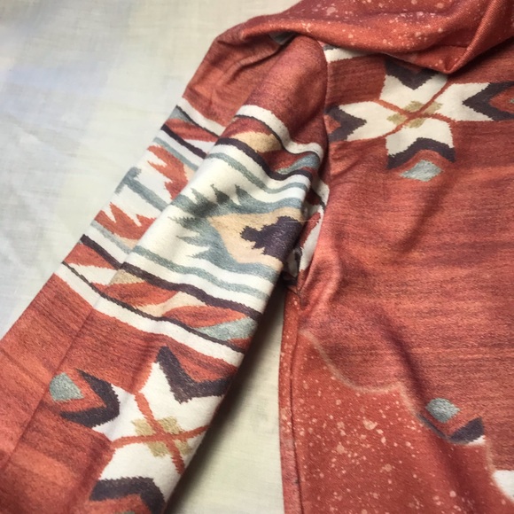 Aztec-Inspired Rust Hoodie - Picture 4 of 10